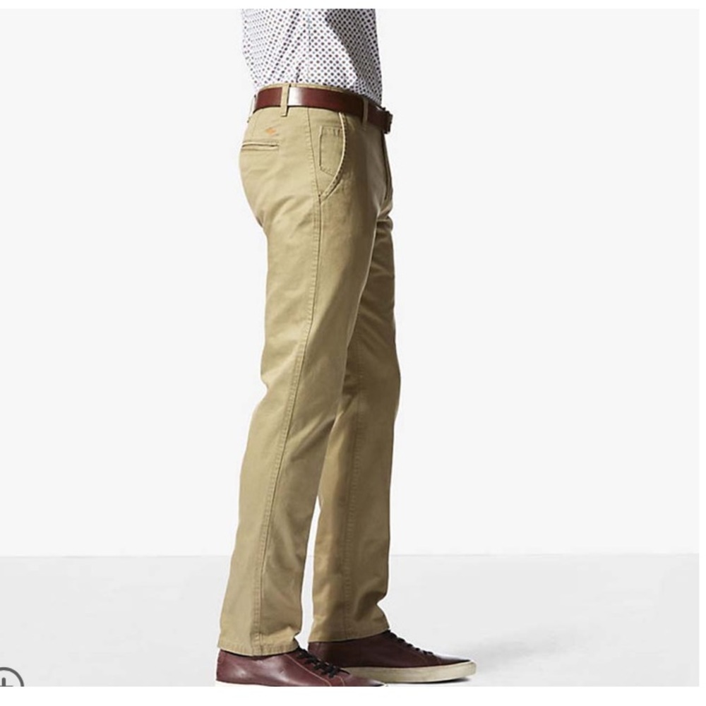 New! Dockers slim tapered Alpha Khaki